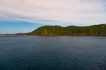 Obraz premium Scenic sea coast nature landscape green mountain coastal landscape nature scenery, nature