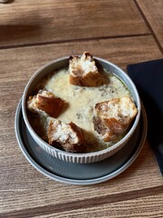 onion soup with cheese and bread