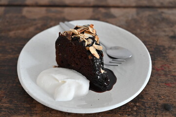 Chocolate cake slice,cake tasty the Homemade,bakerry,Bakerry and Confectionary ,chocolate cake,chocolate ,cream 