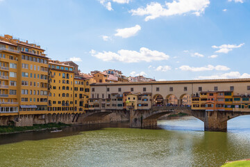Fototapeta na wymiar Ponte Vecchio bridge over the Arno River in Florence