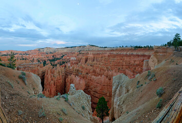 Bryce Canyon, the blue hours