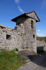 Fototapeta na wymiar Mauerturm in Sulzfeld