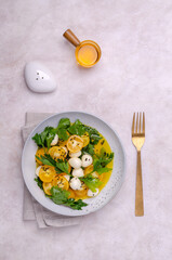 Yellow tomatoes, mozzarella and parsley