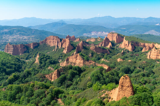 Rock formations of Las Medulas, ancient Roman gold mine in el Bierzo. Leon - Spain