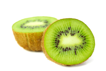 Obraz na płótnie Canvas Ripe kiwi fruit and half of kiwi isolated on a white background