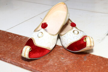 Indian groom's shoes called " mojadi" 