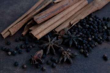 The Smell of Christmas, Cinnamon Stick, Slice of lemon