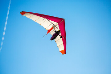 Man flying in hang glider