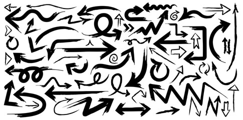 Grunge sketch arrow vector set. arrows brush. Grafiti arrow marker paint. Isolated, transparent background draft vector arrows.