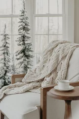 Cozy white winter home decor © Rhonda