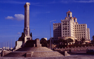Cuba: The famous El International Hotel in Havana at the Malecon