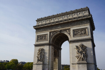 Fototapeta na wymiar closeup of the arc de triomphe in paris france