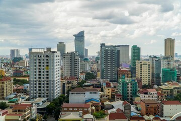 Obraz premium Aerial view of the skyline of downtown Phnom Penh in Phnom Penh, Cambodia