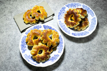 homemade algerian cookies ring named 