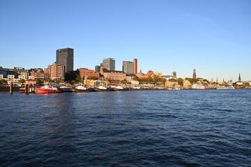 Obraz premium Panoramic view of city of Hamburg, Germany. Buildings in city centre. Elbe river. 