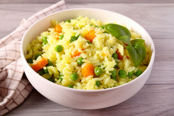 Rice with carrots and peas