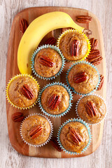 bran banana and pecan muffins