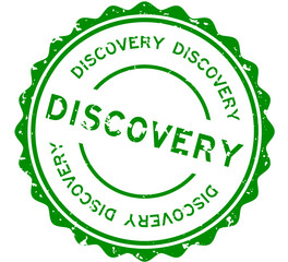 Grunge green discovery word round rubber seal stamp on white background