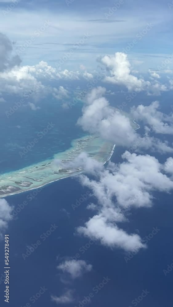 Sticker Atoll de Rangiroa, vue aérienne en Polynésie française