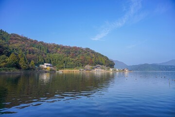 静寂に包まれた秋の三方湖の情景＠福井