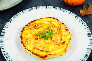 Cottage cheese casserole with pumpkin