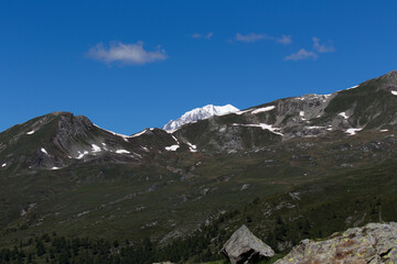 Fototapeta na wymiar View of mountain in Aosta valley