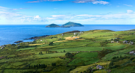 Fototapeta na wymiar Coastal landscape at the famous road of Ring of Kerry in county Kerry in the western part of the Republic of Ireland