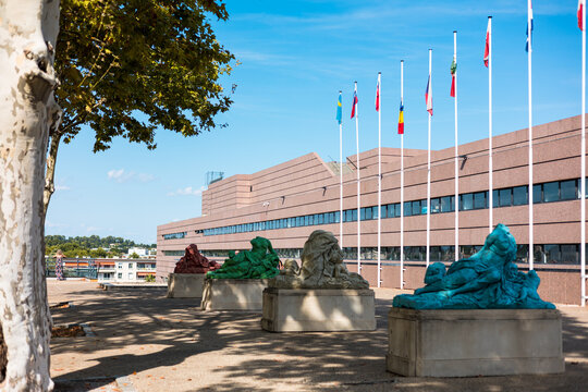 B&acirc;timent du Corum abritant le Palais des Congr&egrave;s de Montpellier et l'Op&eacute;ra Berlioz