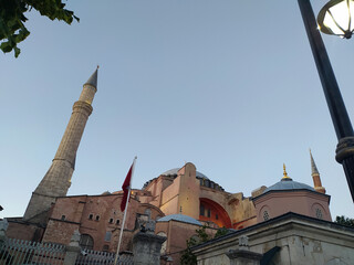 Hagia Sophia back into a Mosque