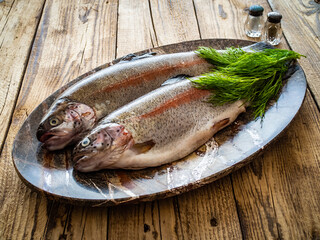 Fresh trouts prepared to roast
