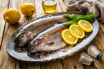 Fresh trouts prepared to roast
