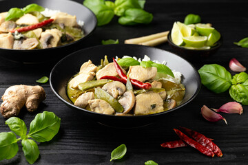 Thai green curry with chicken and vegetables