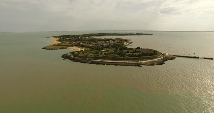 Ile d'Aix - Vue A&eacute;rienne - Charente Maritime