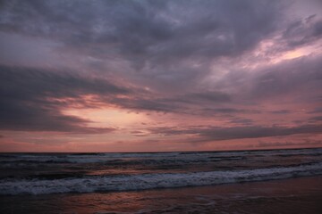 Fototapeta na wymiar Sunset of Sky and Sea in The Beach