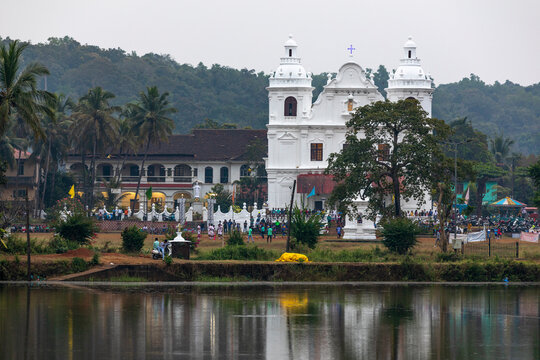 St Alex Church, Maina Curtorim
A beautiful Church by the lake.