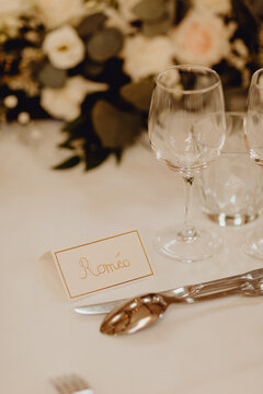 Place &agrave; table