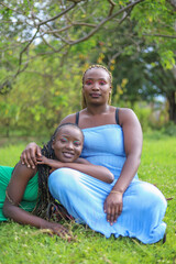 Fototapeta premium Sisters embracing