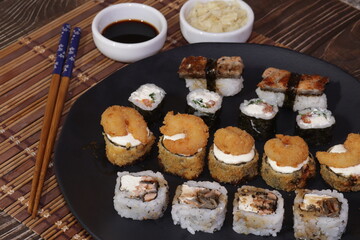 Comida Japonesa/  Sushi / Uramaki / Japanese Food