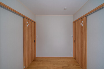 New house image - study rooms with slidingdoor.