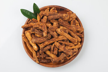 Tea boiled with stir-fried ingredients after steaming and drying the donggule.
둥굴레를 쪄서 말린 후 볶은 것을 넣고 끓인 차.