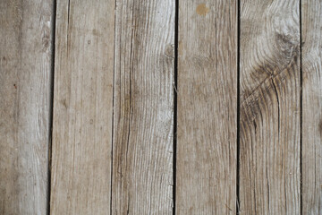 Suelo de  madera con tablas verticales. Wooden floor with vertical boards.