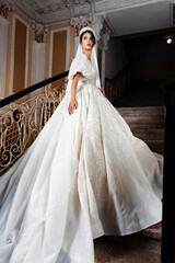 Fototapeta premium Elegant bride in a wedding dress