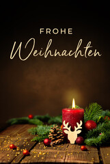 Grußkarte, Weihnachtskarte mit Text Frohe Weihnachten. Dekoration mit roter Kerze, Tannenzweigen,...