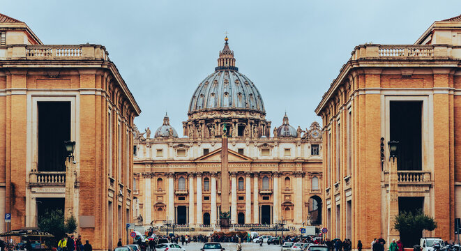 「ピエトロ」の写真素材 21,611件の無料イラスト画像 Adobe Stock
