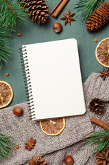 Obraz na płótnie Canvas Blank paper notepad for new year plan, goals or checklist. Planning concept