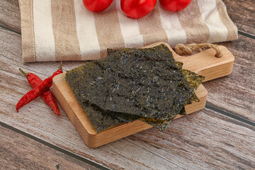 Korean cuisine - Nori seaweed chips