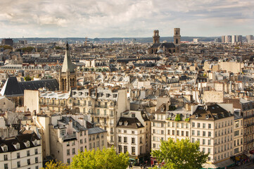 Fototapeta na wymiar Aerial view of the skyline of Paris during daytime