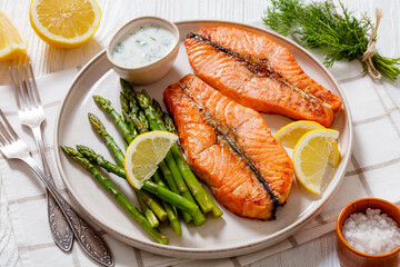 roast salmon steaks with asparagus and dill sauce