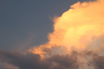 Fototapeta na wymiar orange cloud sky before the storm