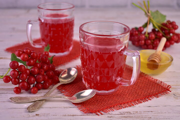 Useful tea from viburnum berries with honey.
